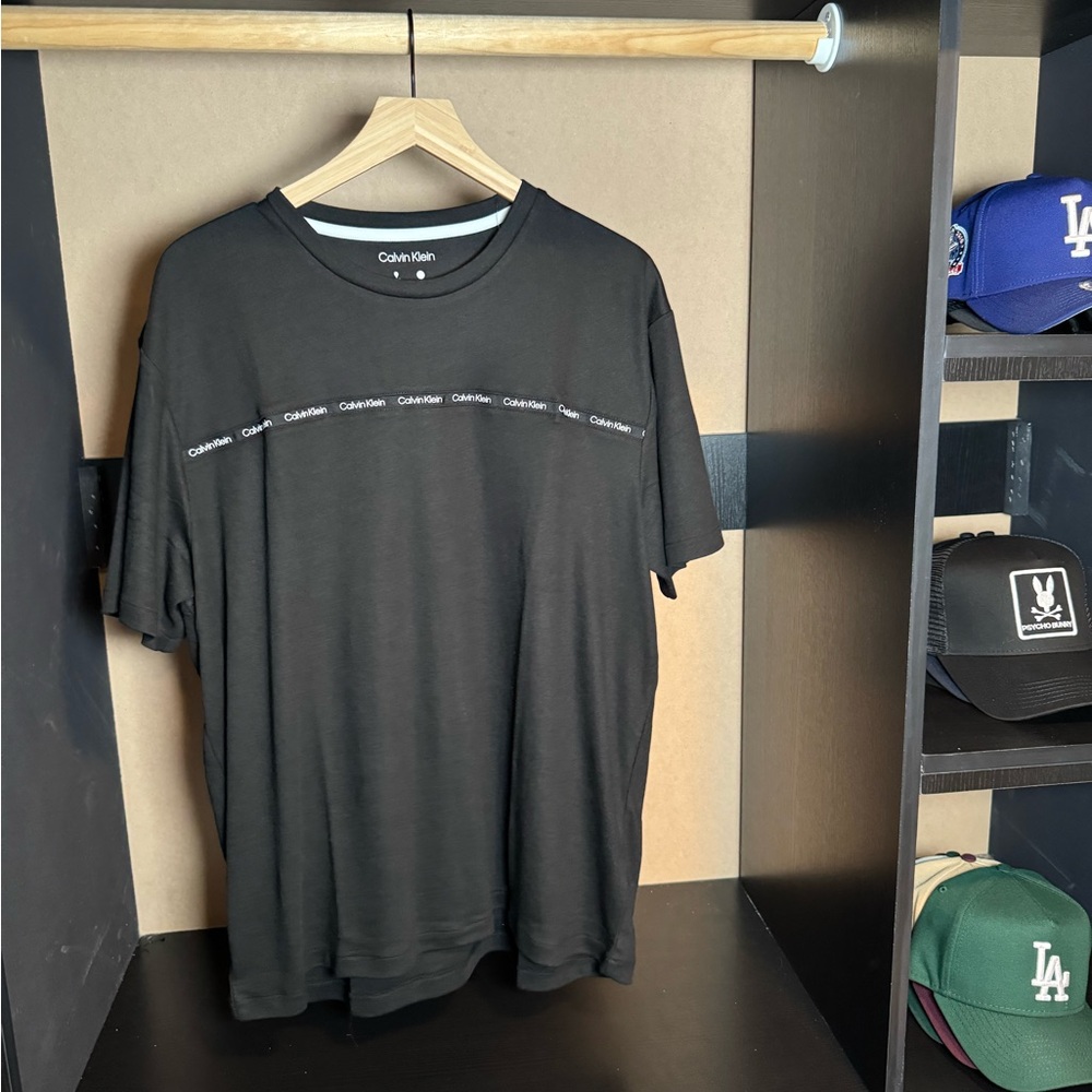 Calvin Klein Charcoal Men's Short Sleeve Tee